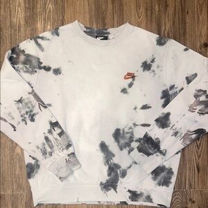 Nike Men's Crewneck Tie-Dye Sweater - Black, White, and Orange